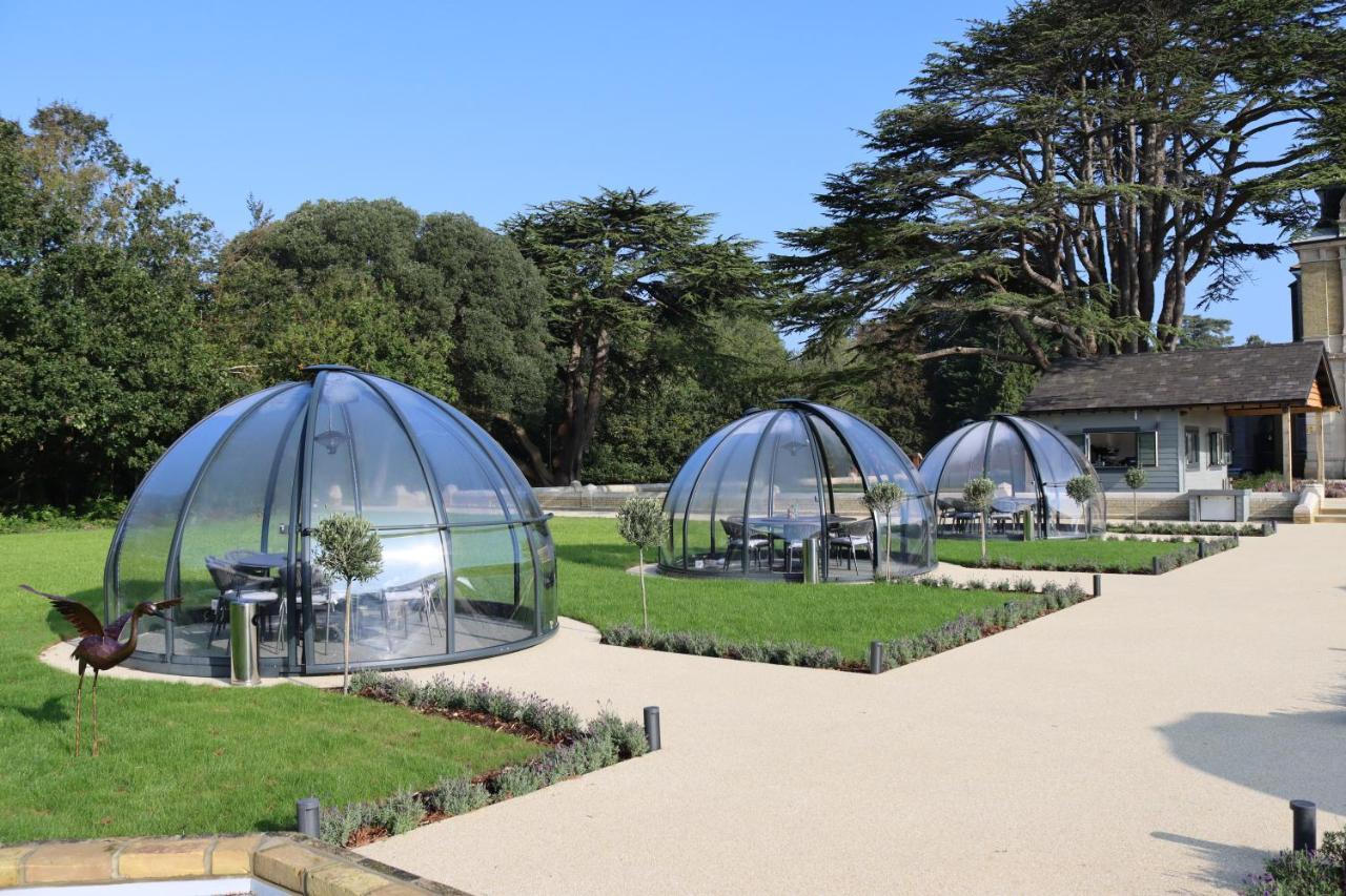 Orange Grove & Gardens * Sarisbury Green